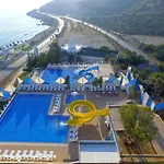 Sea Star Hotell 3*
