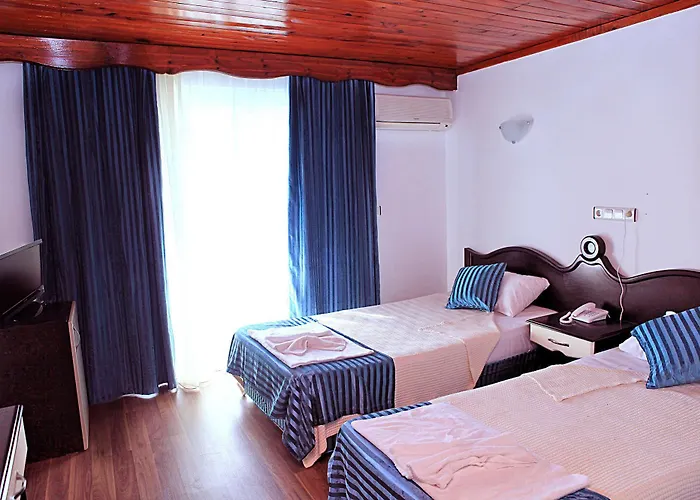 Hotel Sea Star Elikesik