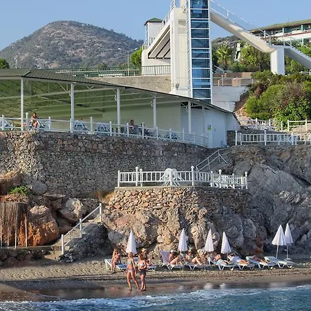 Hotel Sea Star Elikesik