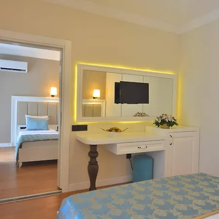 فندق Sea Star 3*
